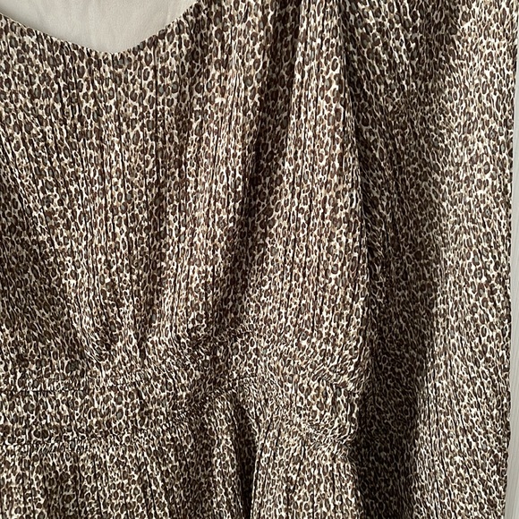 DR 2 Dress Blouse - Picture 4 of 5